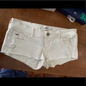 Hollister White Size 3 Jean Shorts